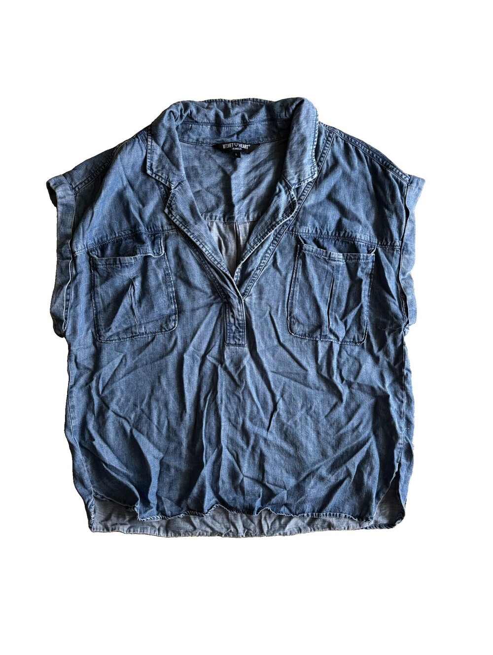 Women’s Velvet Heart Top Size Large Denim Like Sleeveless Top With Pockets
